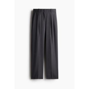 Pantaloni conici
