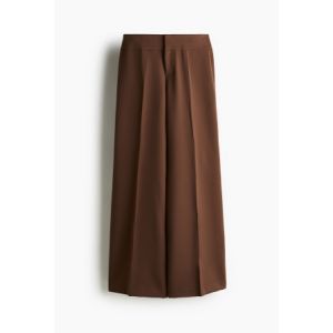 Pantaloni eleganti largi