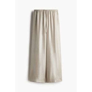 Pantaloni largi cu snur