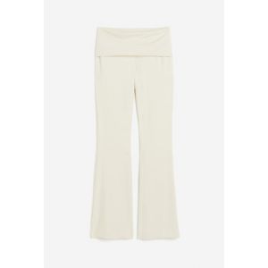 Pantaloni evazati din jerseu