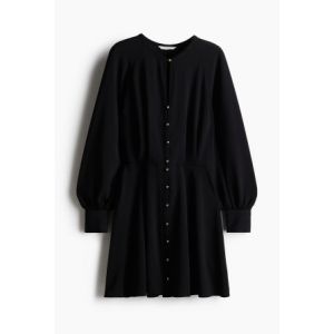 Rochie cu maneci lungi