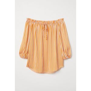 Bluza cu umerii goi
