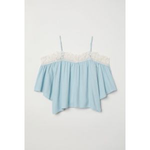 Bluza cu umerii goi