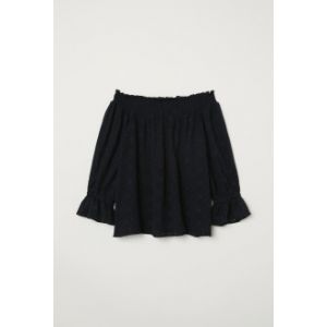 Bluza cu umerii goi