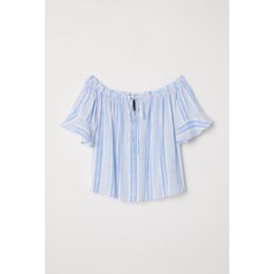 Bluza cu umerii goi