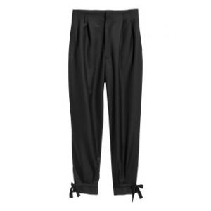 Pantaloni largi