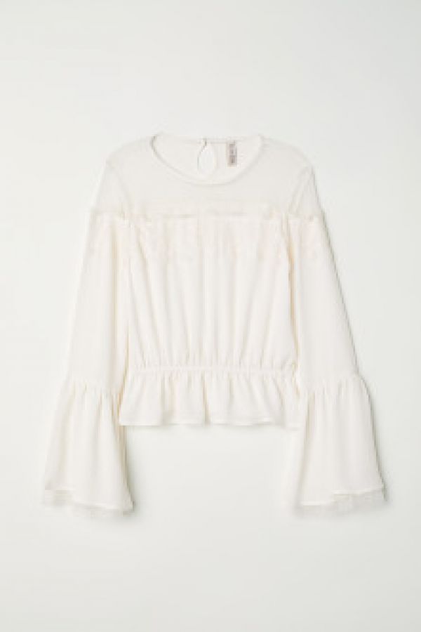  Bluza cu dantela