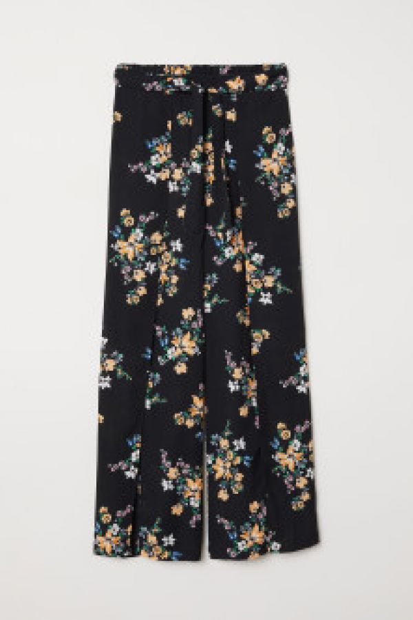  Pantaloni largi cu fente
