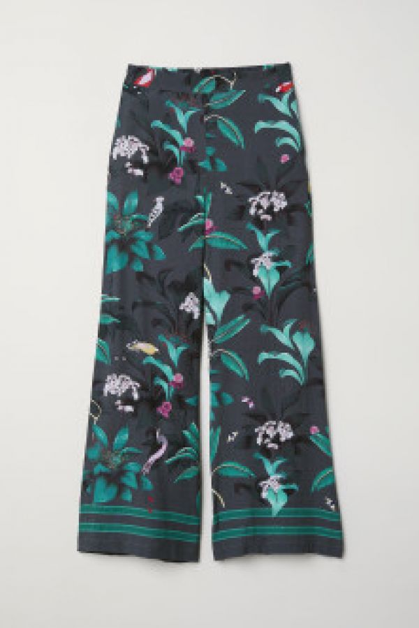  Pantaloni cu elastic in talie