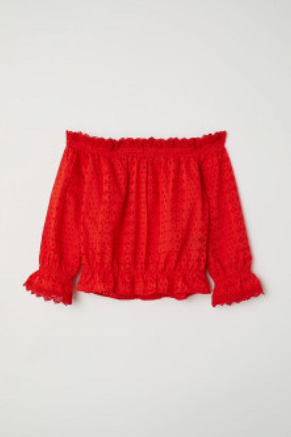  Bluza cu umerii goi