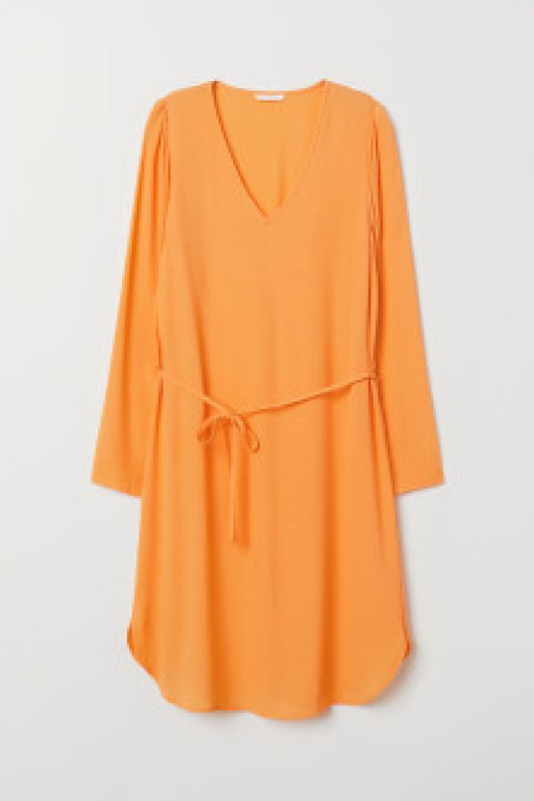  Rochie cu decolteu in V