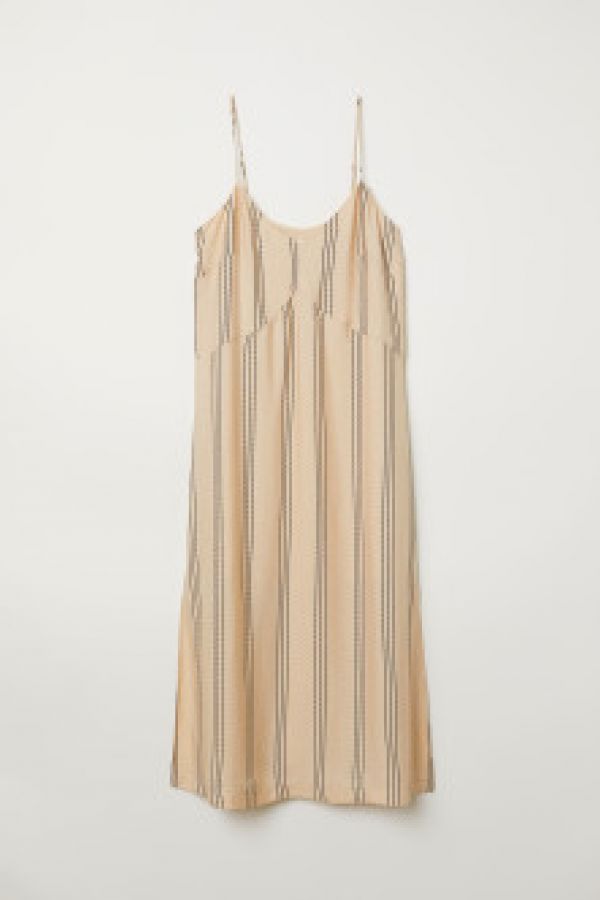  Rochie cu decolteu in V