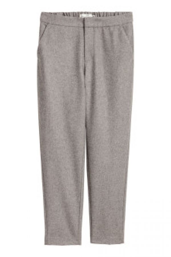  Pantaloni de costum