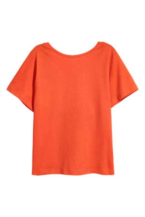  Bluza cu decolteu la spate