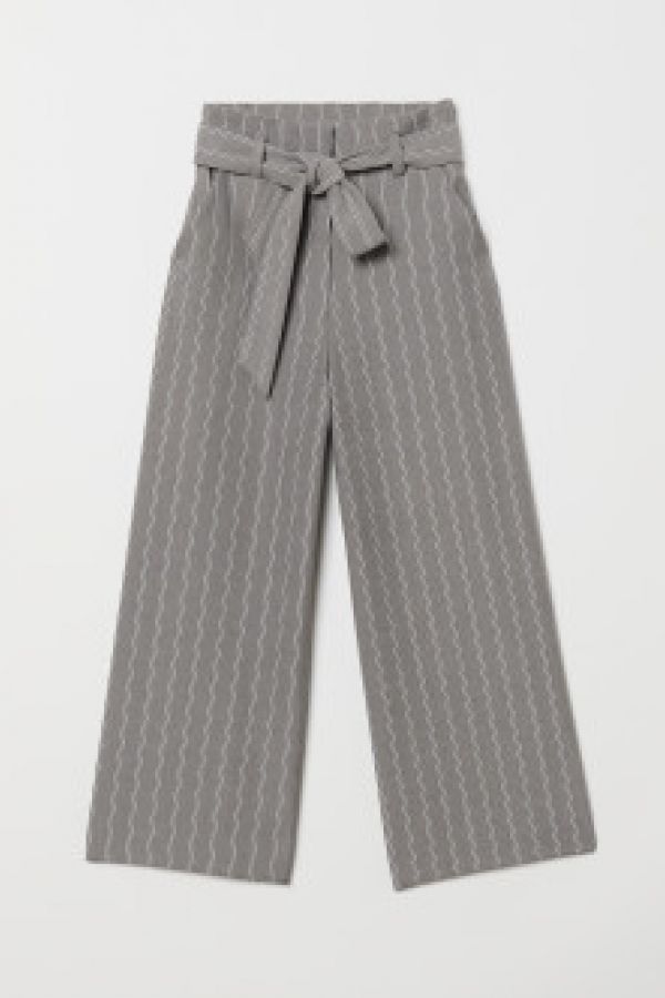  Pantaloni largi