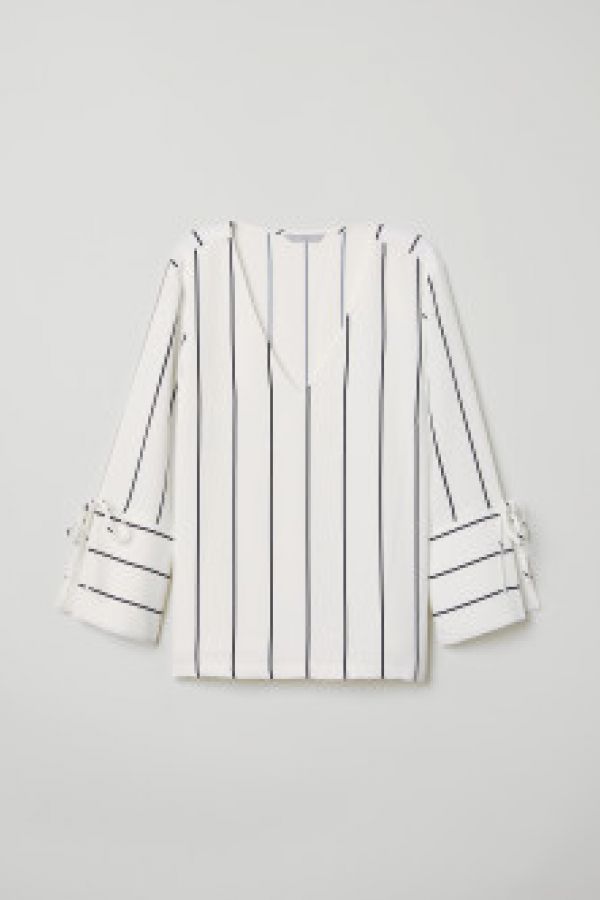  Bluza cu decolteu in V