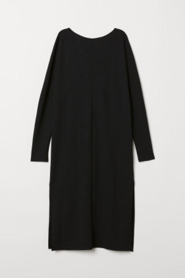  Rochie cu decolteu barcuta
