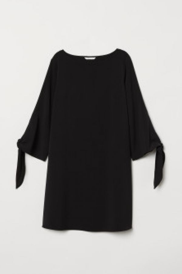  Rochie din tesatura crep