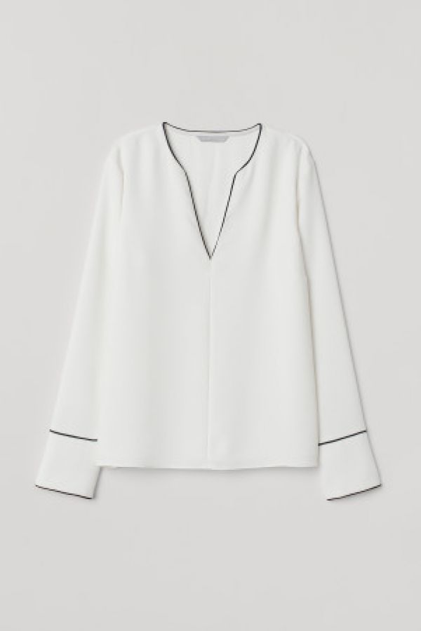  Bluza cu decolteu in V