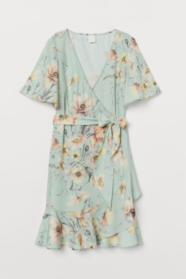  Rochie petrecuta in V