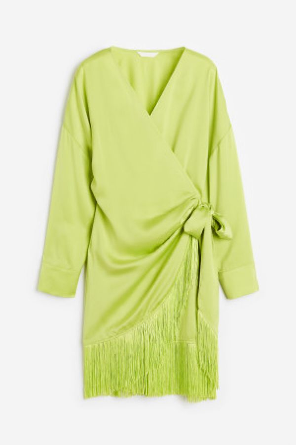  Rochie petrecuta de satin cu bordura cu franjuri