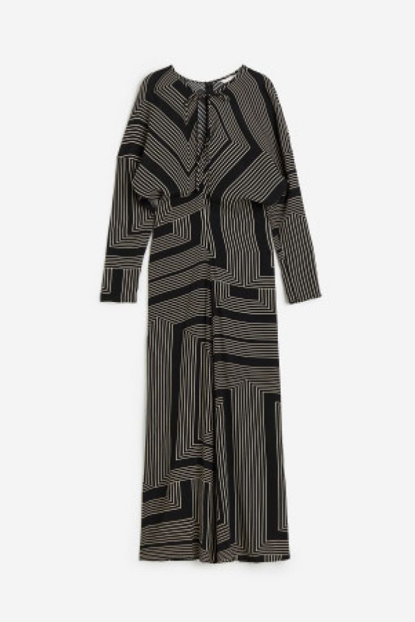  Rochie cambrata in talie