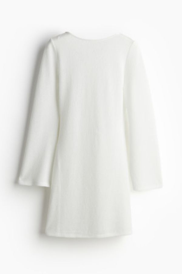  Rochie tricotata cu spatele gol