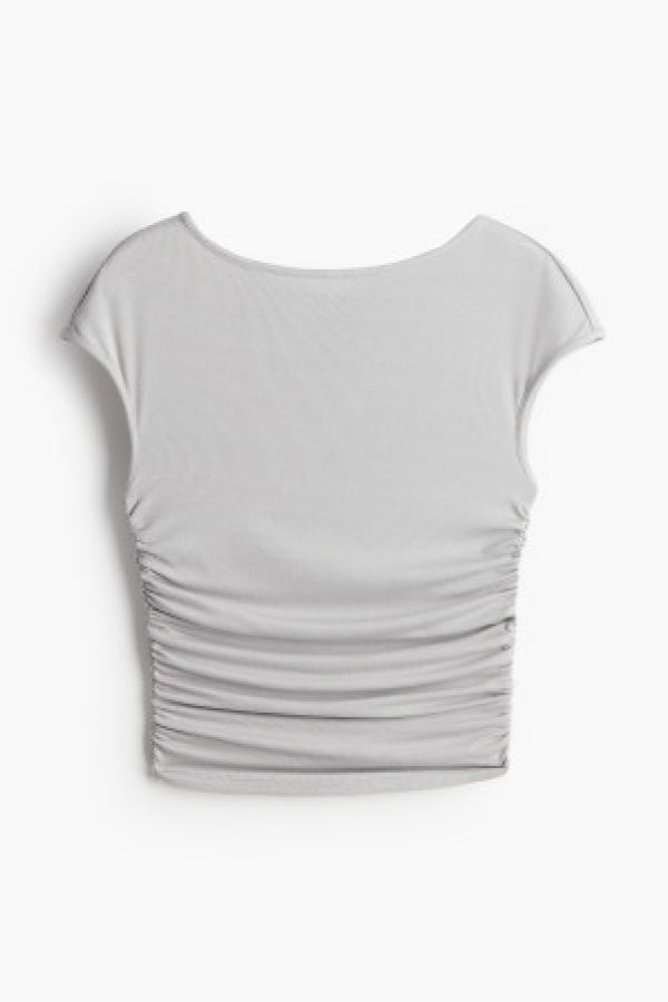  Bluza cu incretituri si maneci-capac