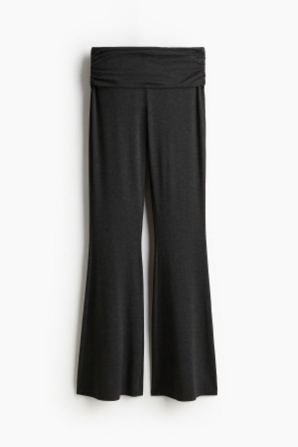  Pantaloni tip yoga incretiti
