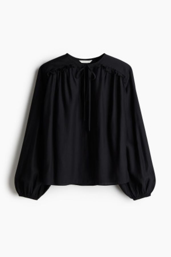  Bluza cu volanase