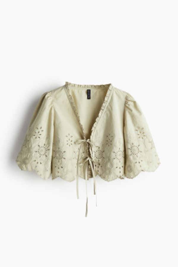  Bluza cropped cu broderie englezeasca
