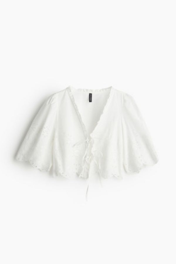  Bluza cropped cu broderie englezeasca