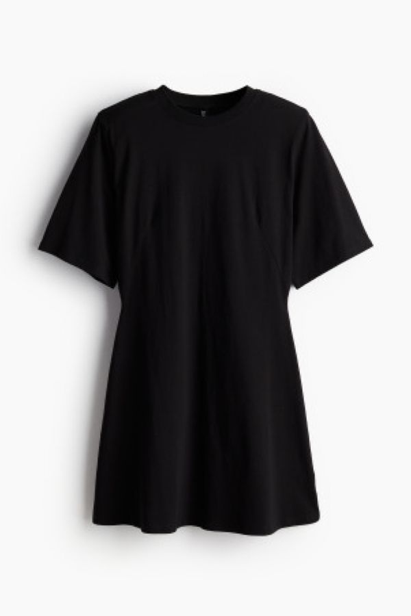  Rochie-tricou cu pernite la umeri