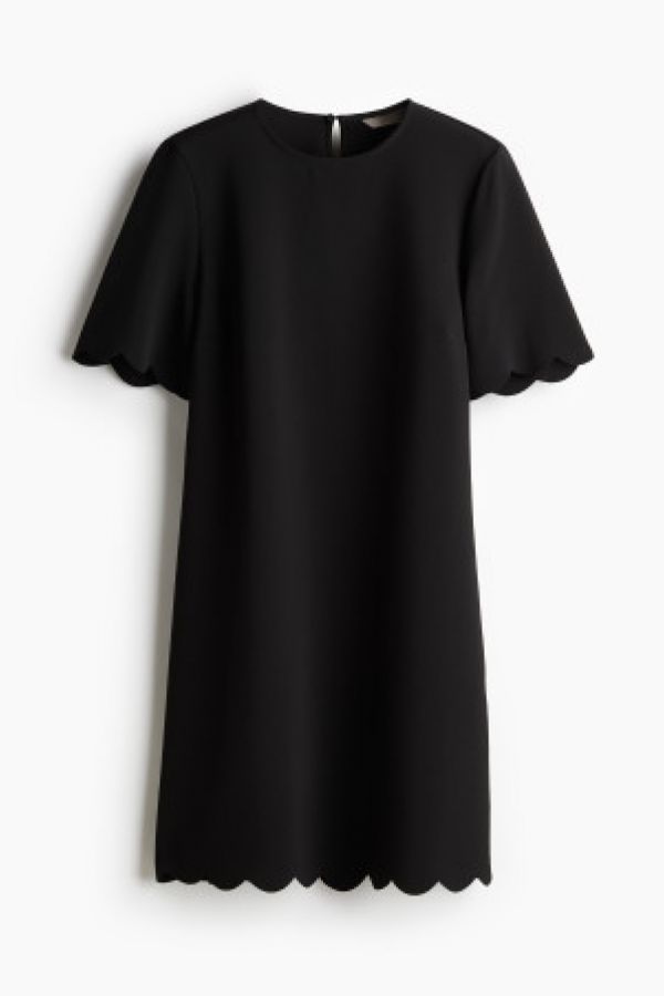  Rochie cu margini festonate