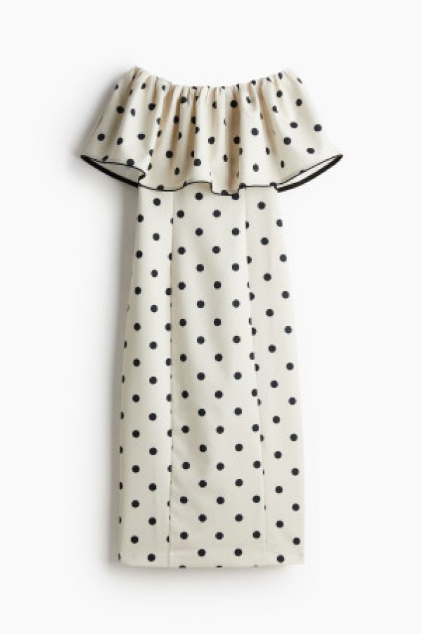  Rochie cu umerii goi