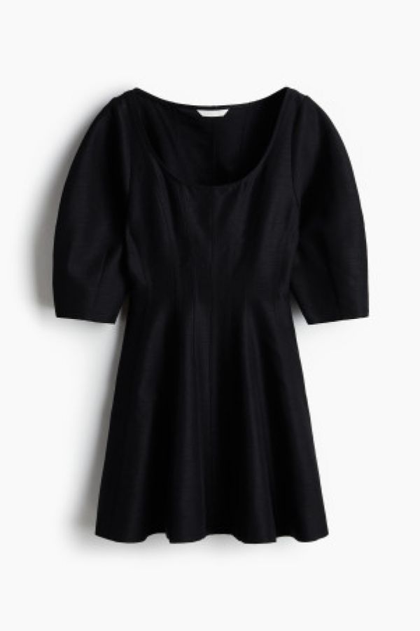  Rochie cu decolteu adanc