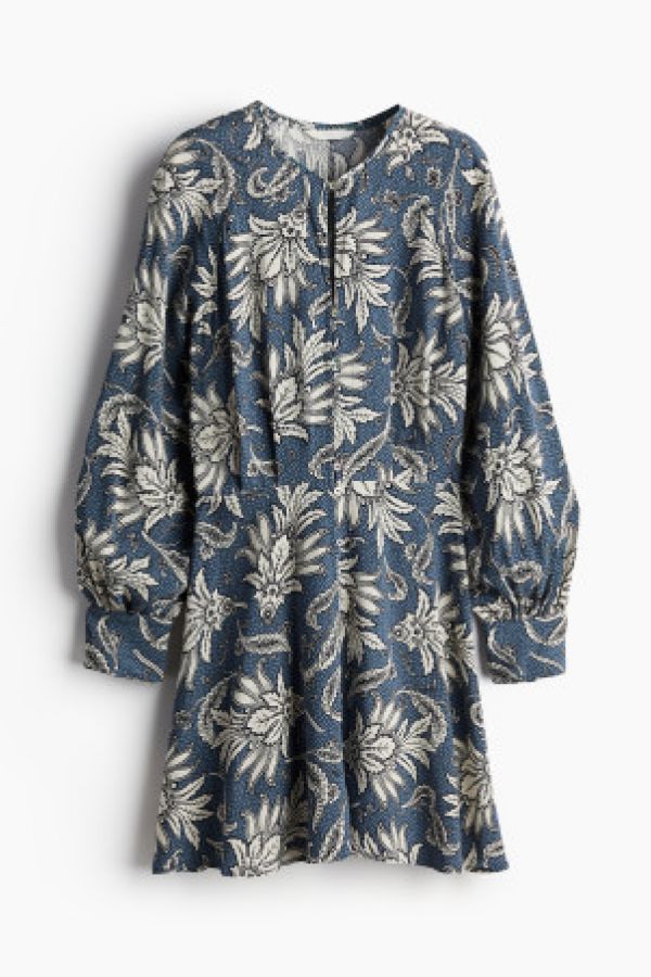  Rochie cu maneci lungi