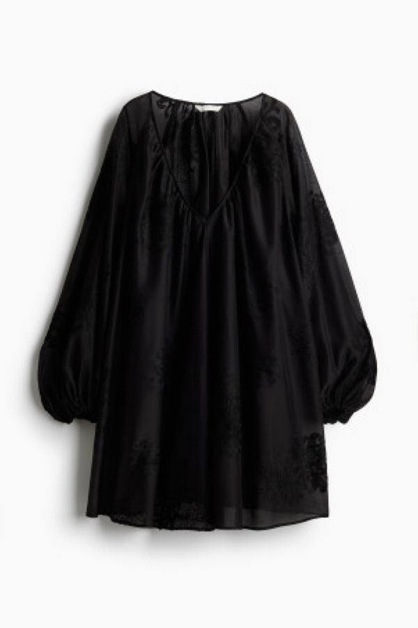  Rochie brodata