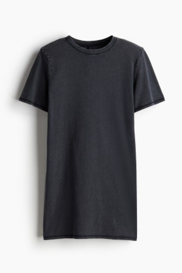  Rochie-tricou cu pernite la umeri