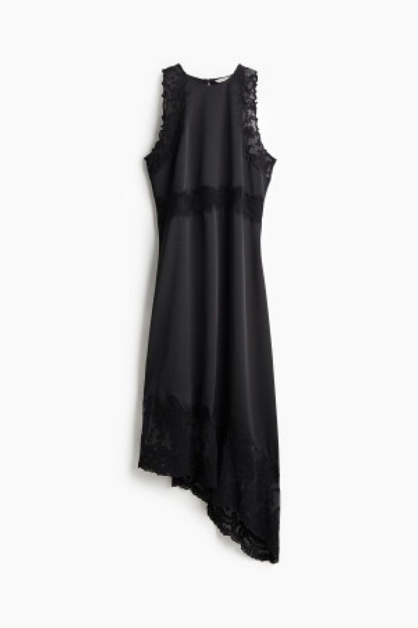  Rochie cu insertii de dantela