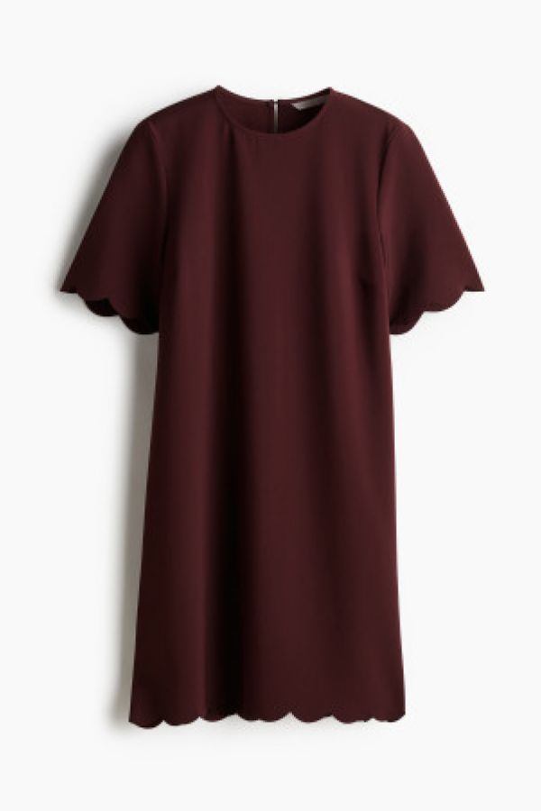  Rochie cu margini festonate