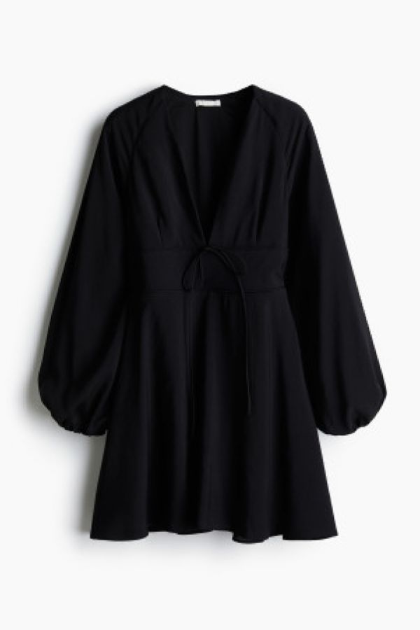  Rochie cu decolteu in V