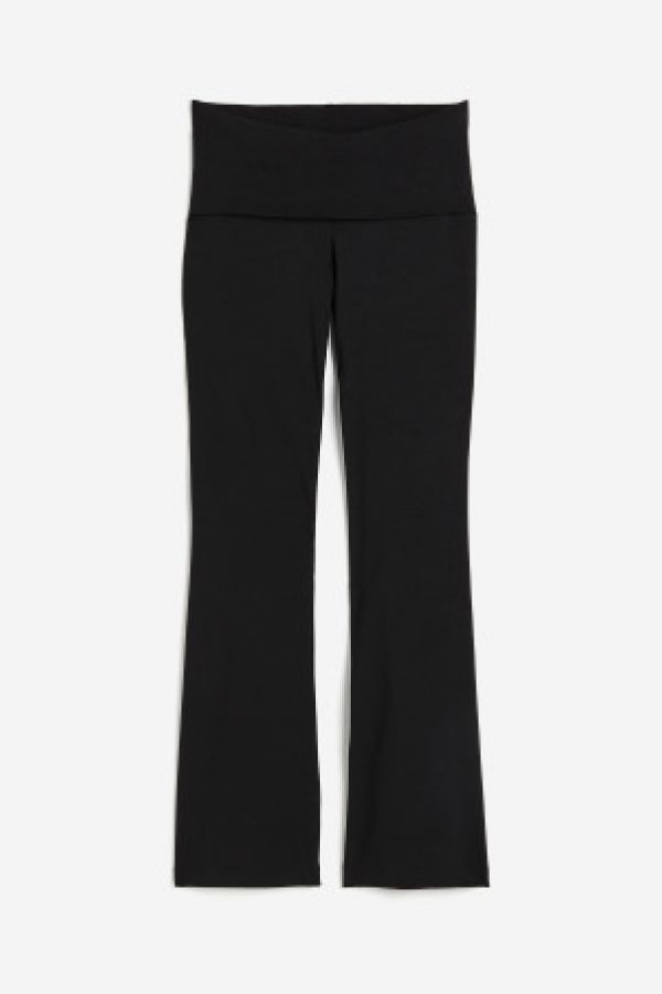  Pantaloni evazati din jerseu