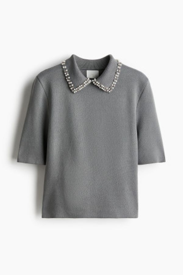  Bluza tricotata cu guler decorat