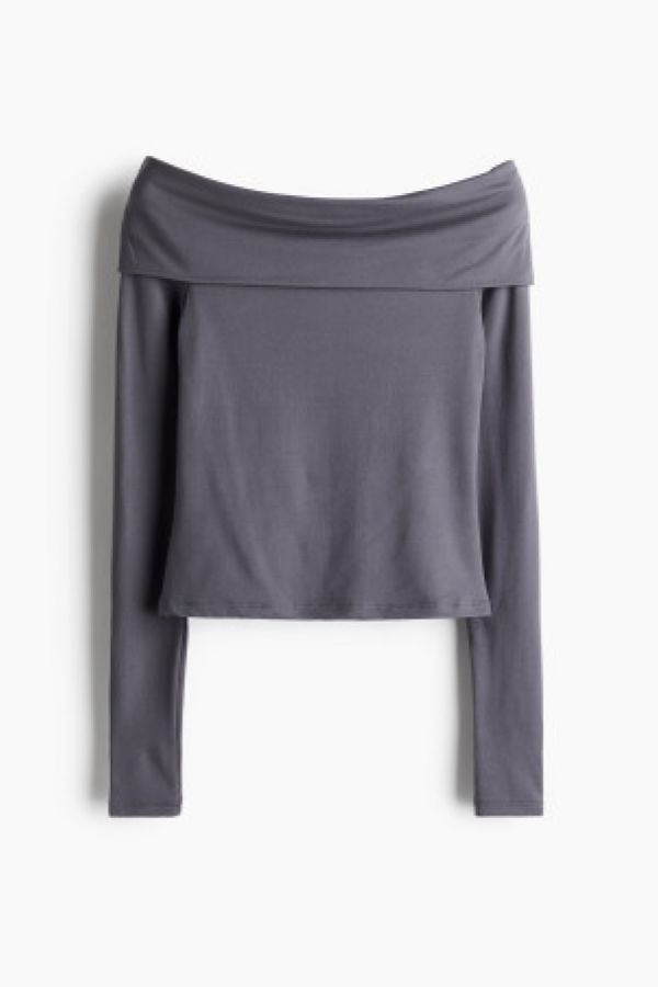  Bluza cu umerii goi