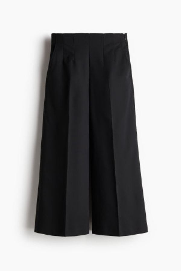  Pantaloni culotte cu pense in talie