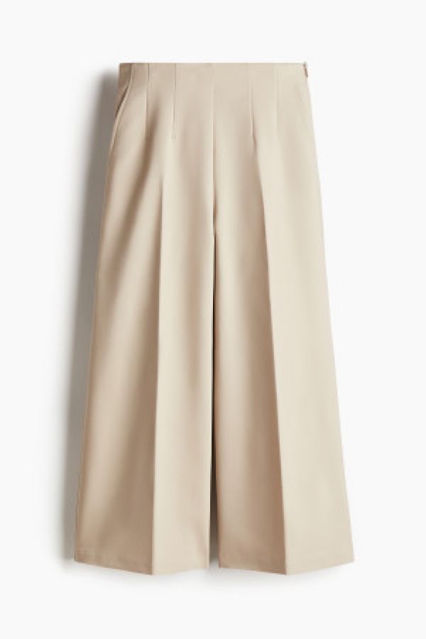  Pantaloni culotte cu pense in talie