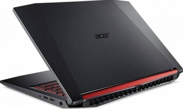  Laptop Gaming Acer Nitro 5 AN515-51-72B5 Intel Core Kaby Lake i7-7700HQ 256GB 8GB nVidia GeForce GTX 1050 Ti 4GB FullHD