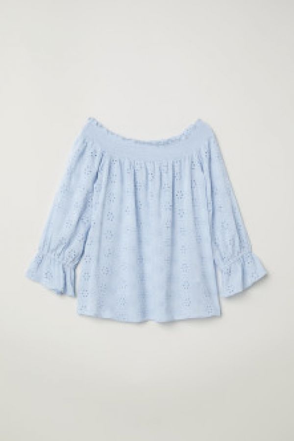  Bluza cu umerii goi