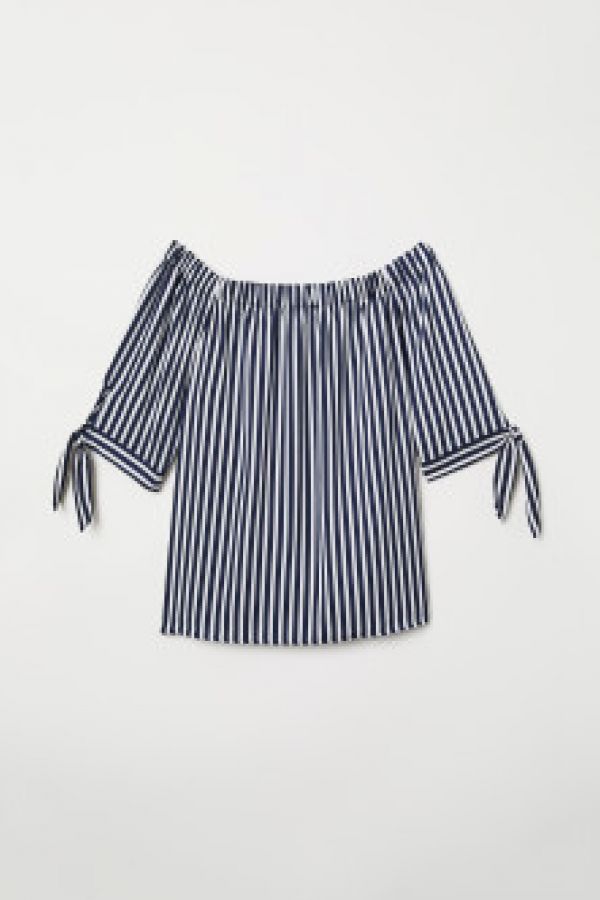  Bluza cu umerii goi